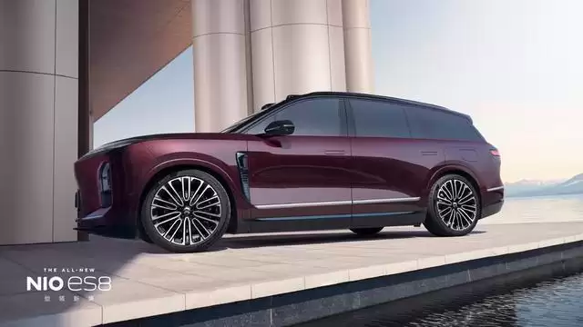 蔚来全新ES8车型M42星云红配色上市，选装价格10000元