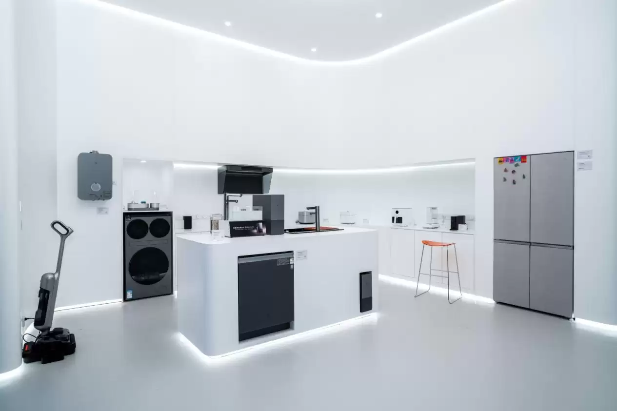 小米亮相AWE2026 发布Miloco智能方案及多款家电新品 落地人车家全生态