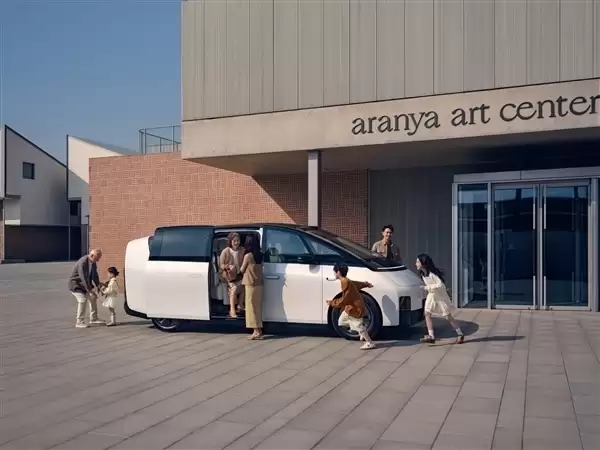 连续三年盈利！理想汽车2025年净利润11亿元：全年销量破40万