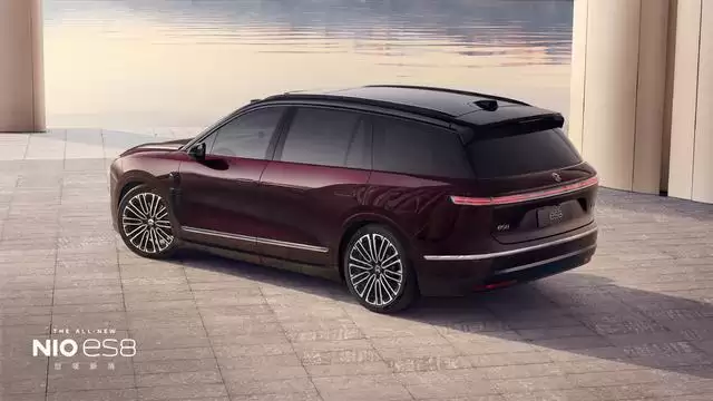 蔚来全新ES8车型M42星云红配色上市，选装价格10000元