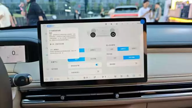 最高续航430km 五菱缤果S置换补贴价6.38万起