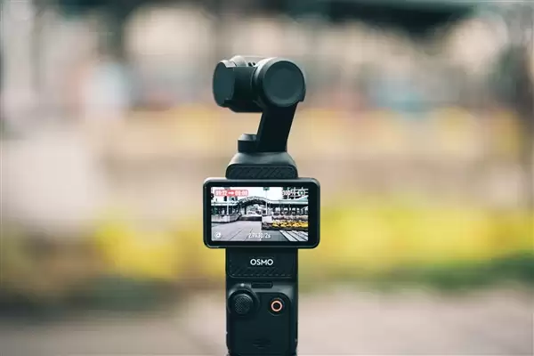 内存涨价 多家手机厂商转战赛道做Pocket：对标大疆