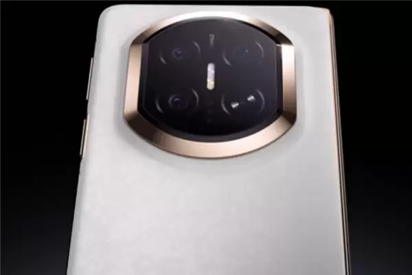 高端折叠屏之王！华为Mate X7最新销量已突破60万台