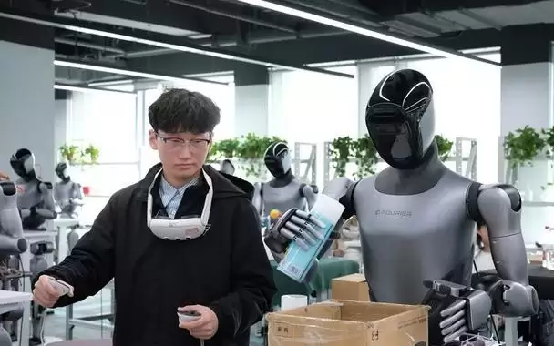 郑州机器人训练场与4S店体验指南