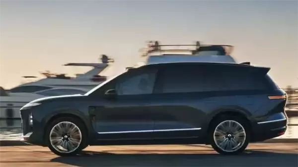 李斌：成本上涨但蔚来不涨价 2026全力押注大五座SUV