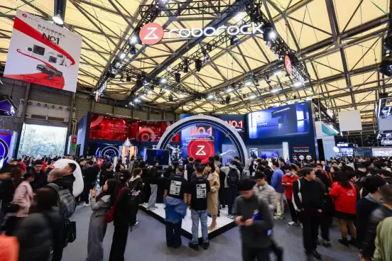 AWE2026闭幕：石头科技全系旗舰亮相，实力领跑智能清洁赛道