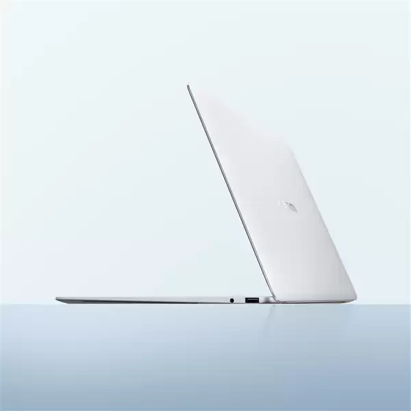 与SU7同台发布!小米笔记本Pro 14、小米手表S5定档3月19日