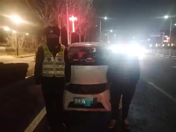 男子因无证驾驶被查获 一查吓一跳：已有7次酒後駕車及無證駕駛