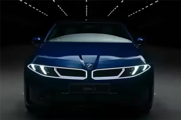 新世代首款轿车！全新宝马i3官图泄露：续航超644km