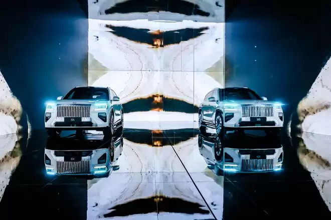 成为新公路之王？极氪8X预售37.68万元起