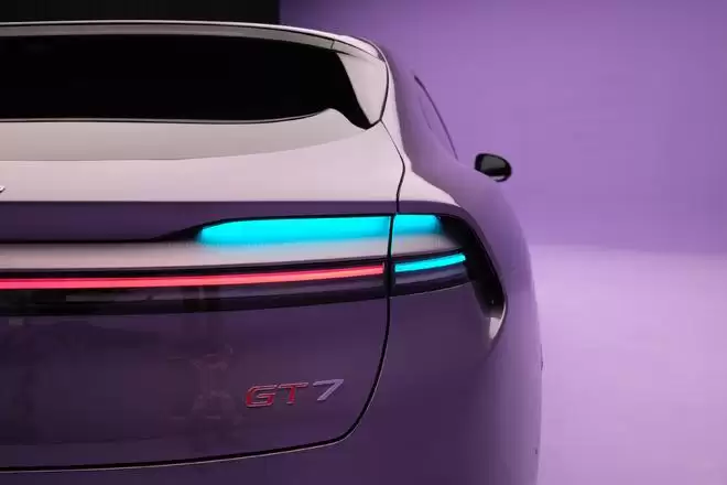 广汽+华为王炸合体!启境GT7首发十大黑科技 或能打破猎装车魔咒?