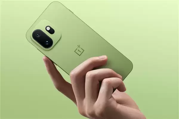 一加15T价格被误解了 李杰：过几个月大家就理解了