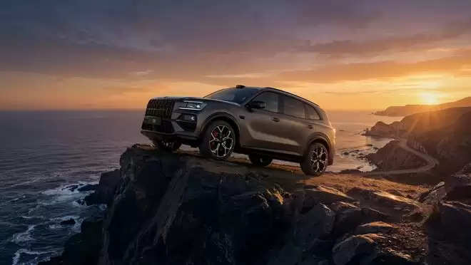 成为新公路之王？极氪8X预售37.68万元起