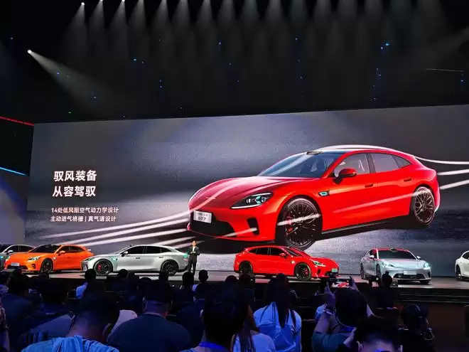 广汽+华为王炸合体!启境GT7首发十大黑科技 或能打破猎装车魔咒?