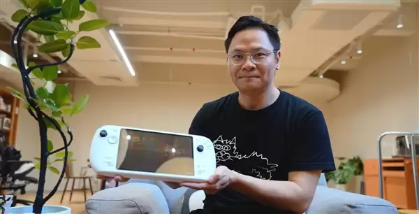 太太太贵了!AYANEO NEXT 2不卖了:唯二的AMD锐龙AI Max+ 395掌机