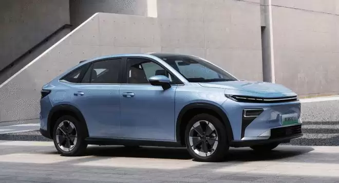 综合续航1525km 博越REV预售12.79万元起