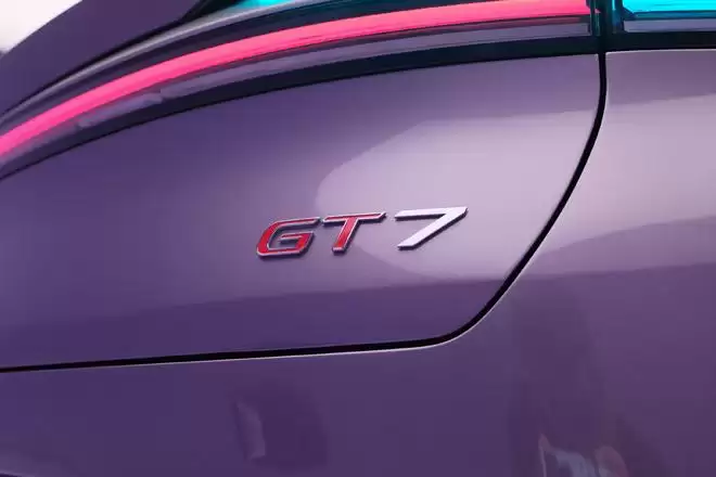 广汽+华为王炸合体!启境GT7首发十大黑科技 或能打破猎装车魔咒?