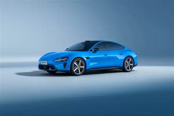 新一代SU7动力感受为何不一样?小米:试驾车前300km为新手保护期 动力被限制