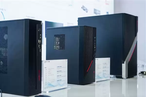 告别拼参数!科大讯飞信创国产AIPC产线正式投产:年规划产能10万台