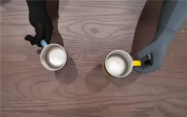 小米机器人灵巧手首次公开:全掌触觉感知 实现15万次抓握循环测试