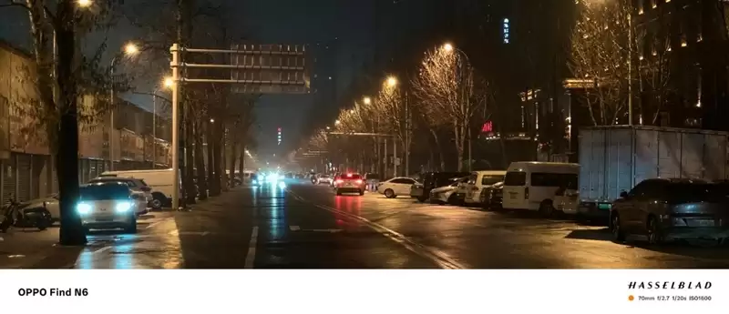 折叠屏再无折痕顾虑!OPPO Find N6手机评测:超平展内屏开创历史 哈苏XPAN模式体验胶卷荣光
