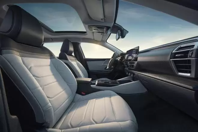 见过不 暗改的合资车吗?欢迎围观这款车的解剖