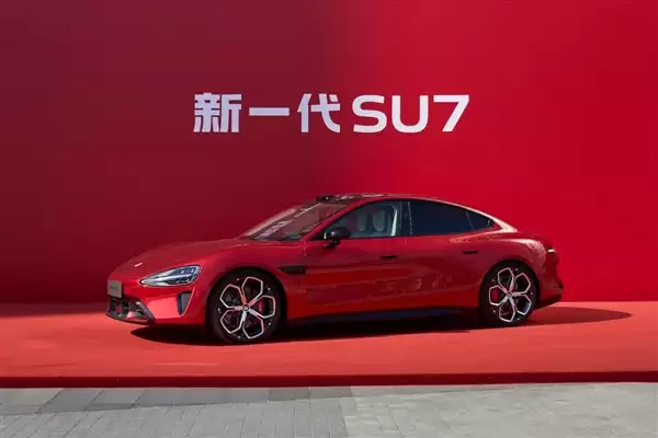 雷军没有食言！新一代小米SU7交付提速 首周交付4、5千辆