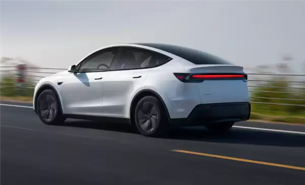 轻舟智航董事长于骞：特斯拉V14接管率太高了 今年很难打造成Robotaxi完整形态