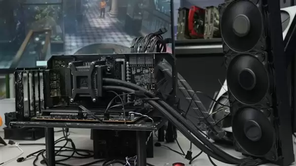 RTX 3080装上360mm服务器水冷:显存温度骤降54℃!性能提升9%