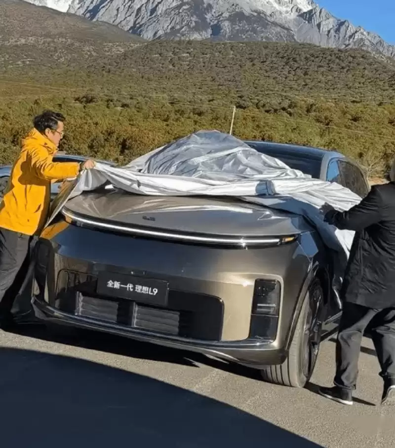 全新一代理想L9实车曝光 二季度内发布