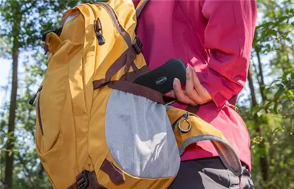 户外摄影素材守护者，铁威马 D1 SSD