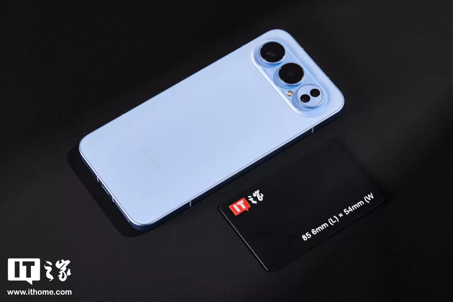 2 年碎屏险 +3 年质保：荣耀 500 Pro 手机 2696 元直降，配 8000mAh 大电池