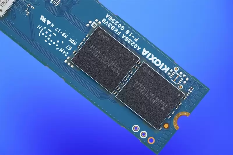 用PCIe 4.0的价格就能买到PCIe 5.0 SSD！铠侠EXCERIA G3 SSD评测：性能优秀温控一流 PCIe 5.0 SSD普及有望