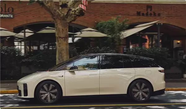 理想汽车3月销量41053辆 i6爆发了:交付超2.4万台