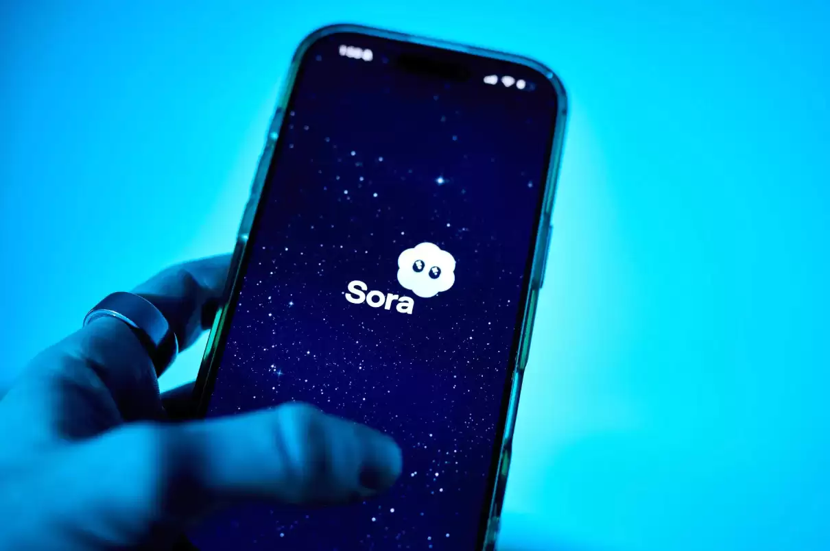 OpenAI关停Sora利好中国应用？快手可灵、Vidu活跃用户增长