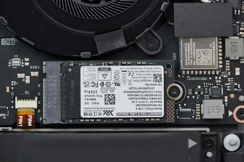 不计成本的奢华做工！小米笔记本Pro 14评测：目前最强的1.1kg轻薄本