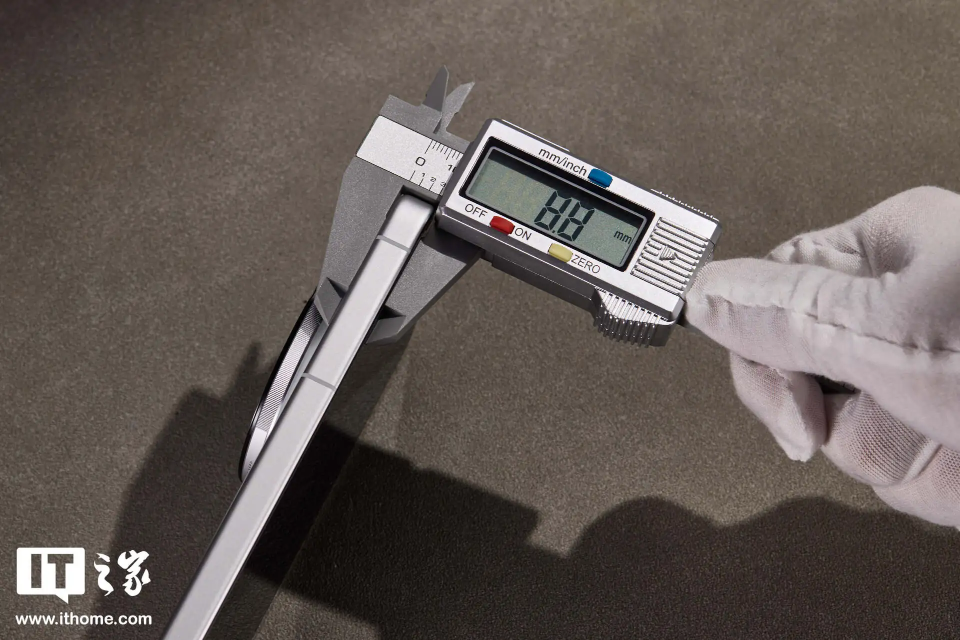 vivo X300 Ultra 摄影师套装图赏：用专业相机思路打造的“专业 V 单”