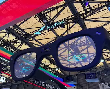 雷鸟创新AWE斩获艾普兰创新奖 蝙蝠侠限定款国内首秀