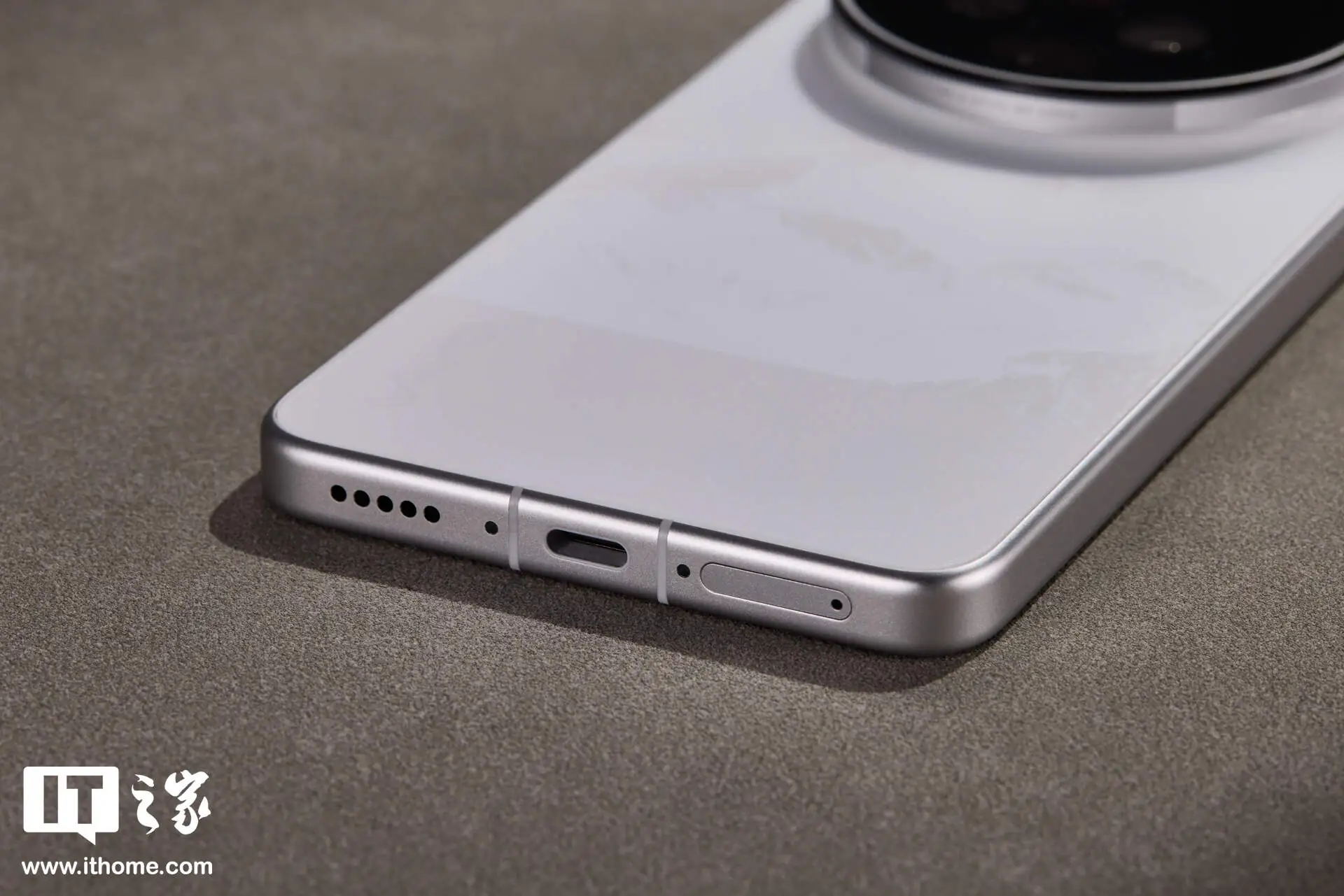 vivo X300 Ultra 摄影师套装图赏：用专业相机思路打造的“专业 V 单”