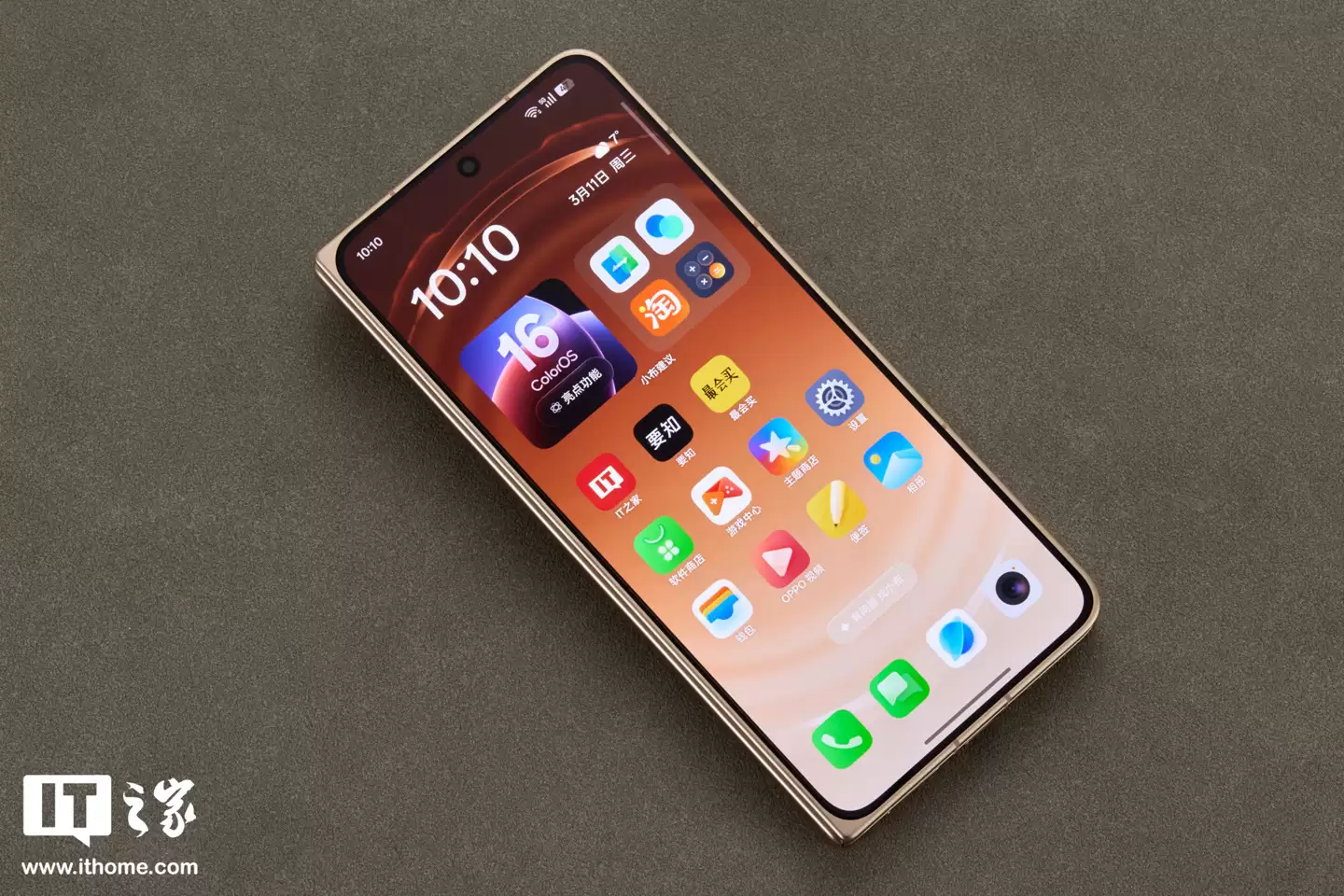 OPPO Find N6 图赏：号称“全球最平整折叠手机”，无感折痕，久用平整