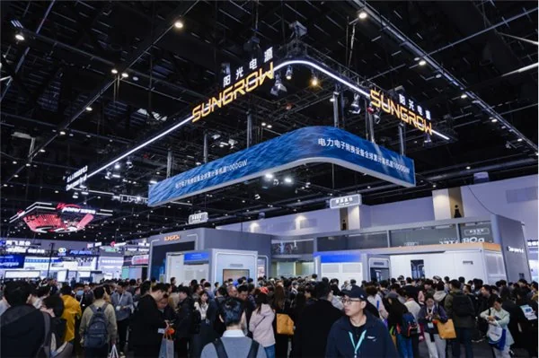 共迎多元价值时代！阳光电源发布行业首个全场景储能变流平台