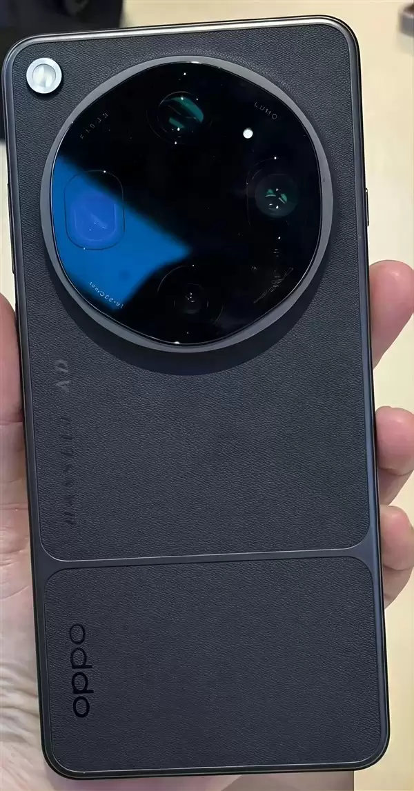 OPPO Find X9 Ultra真机曝光:10倍光变+哈苏五摄重塑影像旗舰标杆