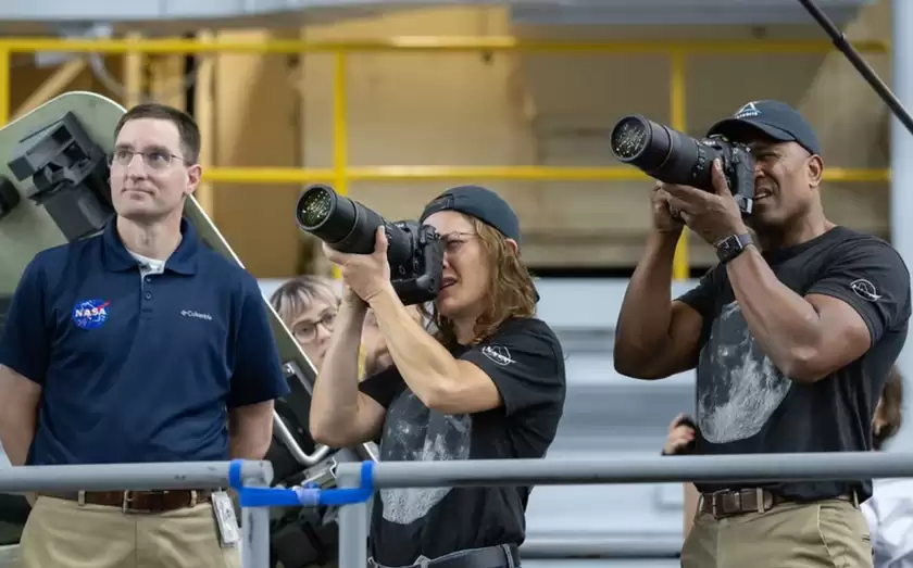 尼康Z9与经典D5共赴阿尔忒弥斯2号绕月任务 尼康Z9与经典D5共赴阿尔忒弥斯2号绕月任务