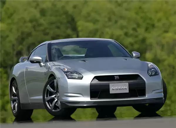 战神归来!日产官宣2030年前推出GT-R R36:放弃纯电保留V6