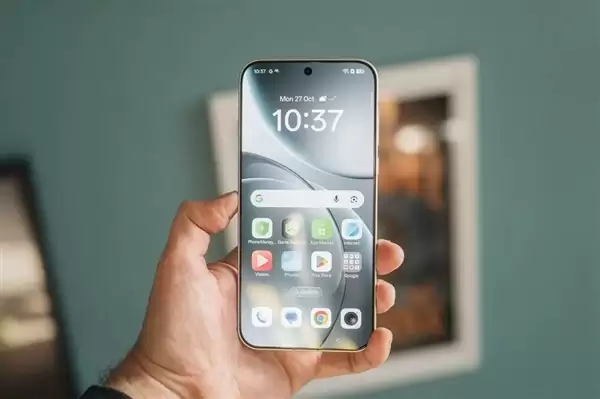 OPPO Find X9 Ultra/X9s Pro首发第二代丹霞镜头：完美还原色彩功耗降80%