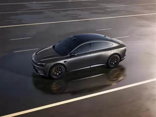 小米SU7的竞品+1!smart精灵6号内饰官图公布:浓郁奔驰味