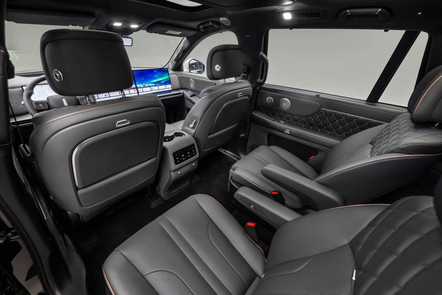 搭 2.0T 超级 Hi4 混动系统，长城魏牌 V9X 插混 SUV 将于 4 月 16 日预售