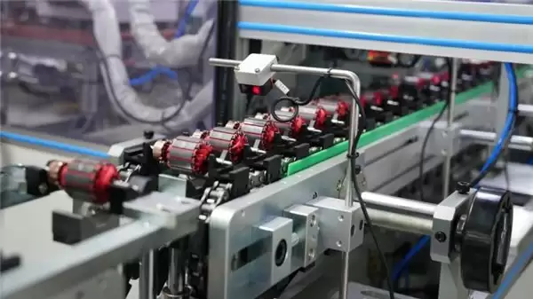 技术为翼，产能为核 —— 利仁机电深耕产业链核心赛道