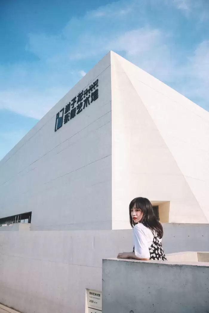 网红地打卡拍摄全攻略:如何正确地拍出网红打卡照 网红地打卡拍摄全攻略:如何正确地拍出网红打卡照