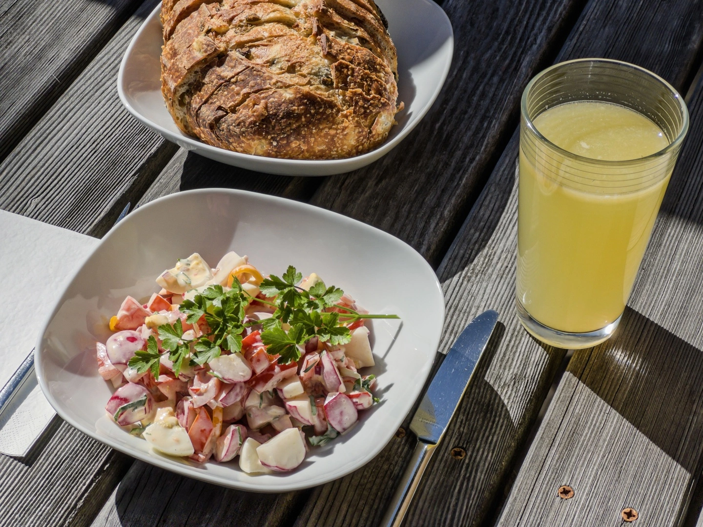 Adobe 推出专业化智能手机相机应用 Project Indigo:iOS 首发,免费提供